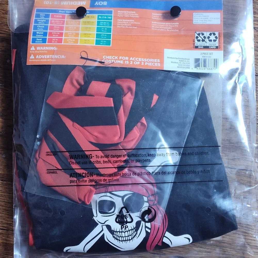 Boy Medium 8-10 Pirate Halloween Costume New